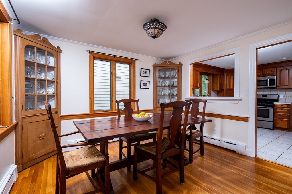 41 Hobomack Road Quincy, MA 02169 - Photo 7 of 42 Gallery Image 7