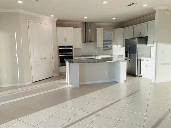 $2,800 | 10738 Green Harvest Dr., Riverview, FL 33578