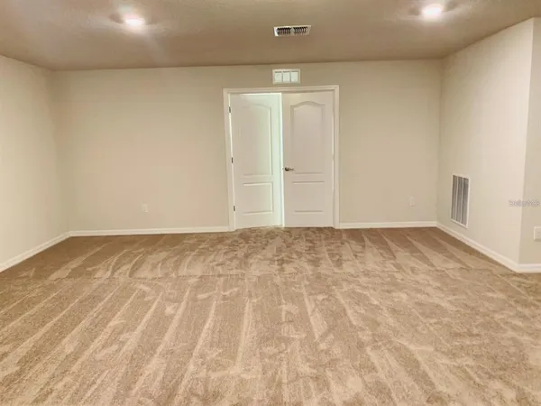 $2,800 | 10738 Green Harvest Dr., Riverview, FL 33578