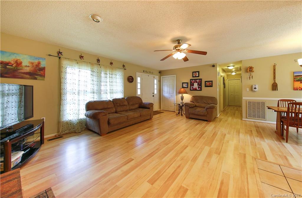 711 Shady Forest Road Clover, SC 29710 - Photo 3 of 19