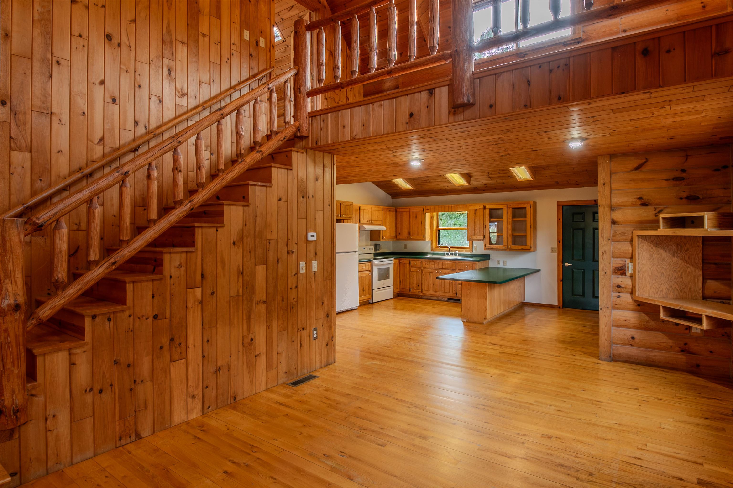 13331 Pine Road Suring, WI 54174 - Photo 4 of 36