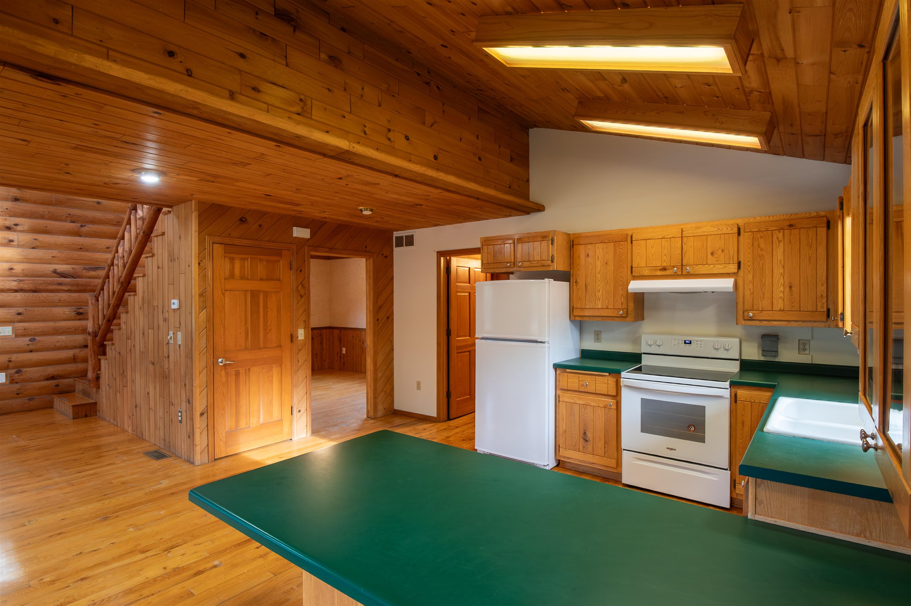 13331 Pine Road Suring, WI 54174 - Photo 6 of 36