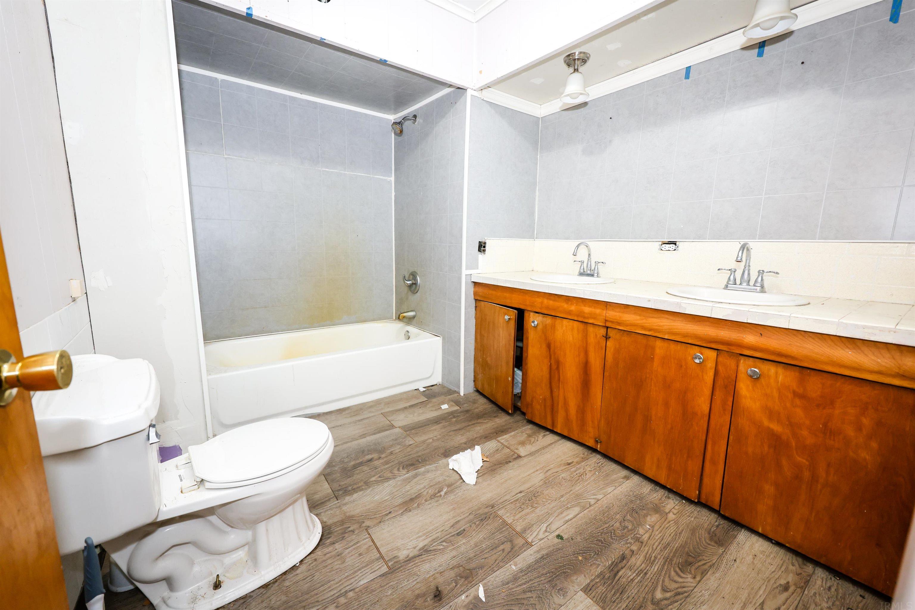 2226 Maples Road Fort Wayne, IN 46816 - Photo 30 of 36