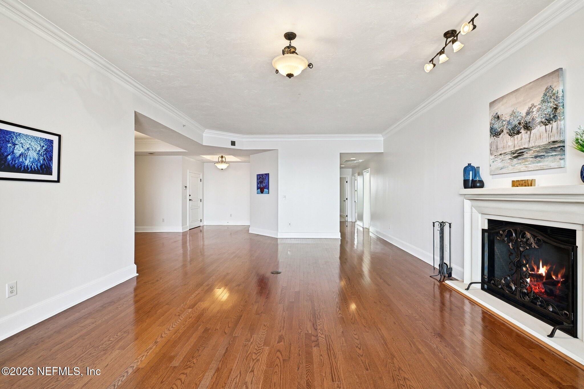 2358 Riverside Avenue, Unit 405 Jacksonville, FL 32204 - Photo 29 of 118 9-web-or-mls-- 2358 Riverside Ave-L1605-