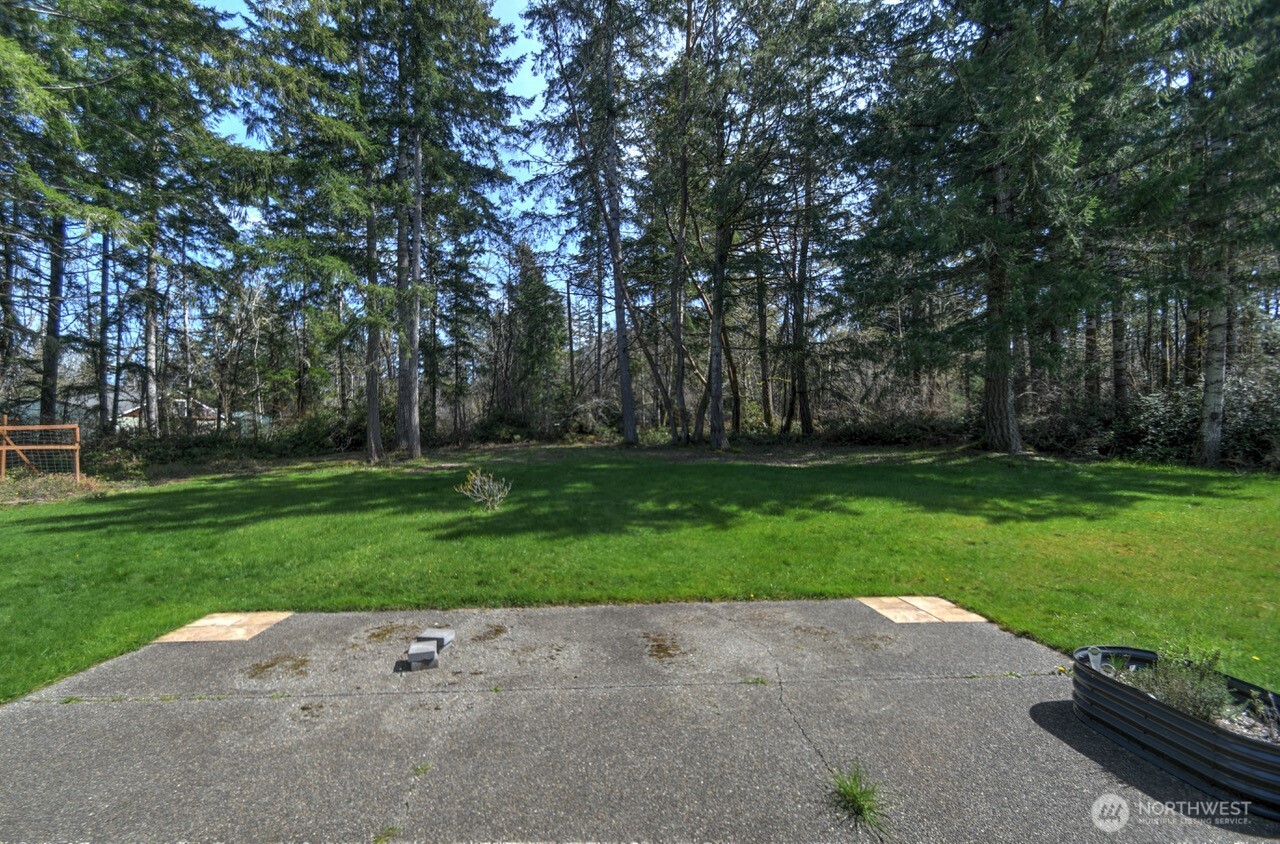 8910 Hunter Point Road Northwest Olympia, WA 98502 - Photo 17 of 31