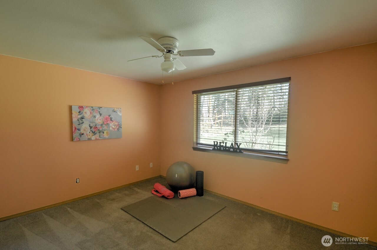 8910 Hunter Point Road Northwest Olympia, WA 98502 - Photo 23 of 31