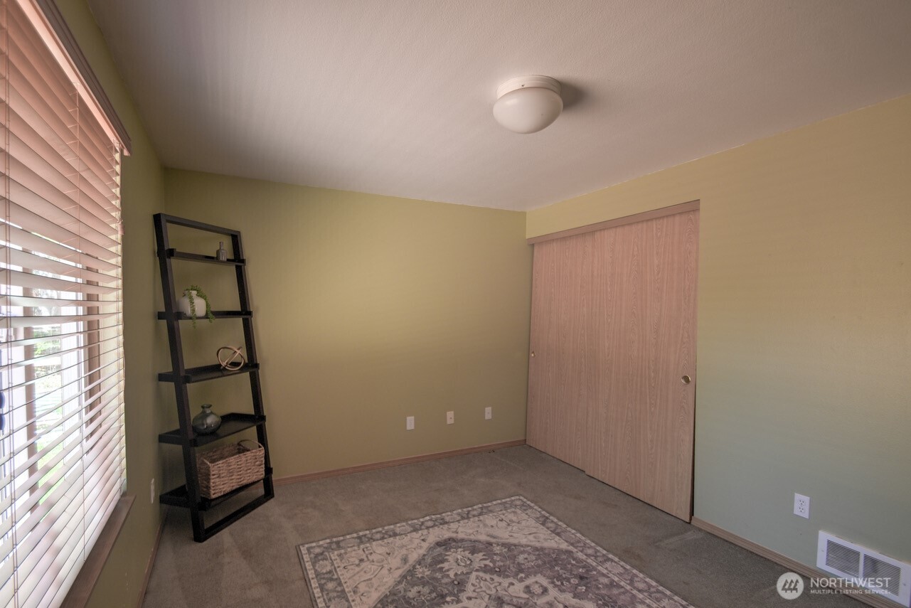 8910 Hunter Point Road Northwest Olympia, WA 98502 - Photo 24 of 31