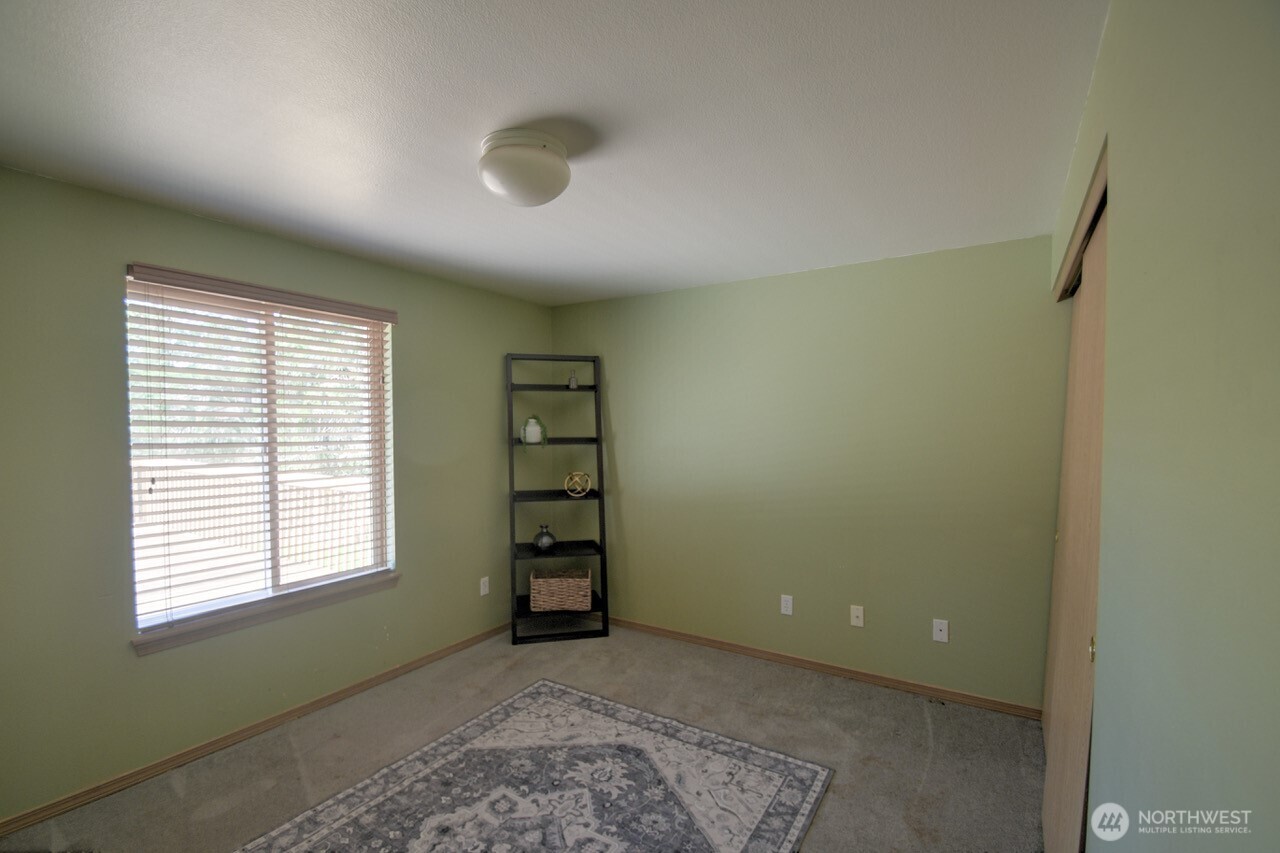 8910 Hunter Point Road Northwest Olympia, WA 98502 - Photo 25 of 31