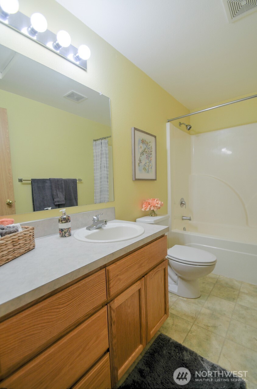 8910 Hunter Point Road Northwest Olympia, WA 98502 - Photo 26 of 31