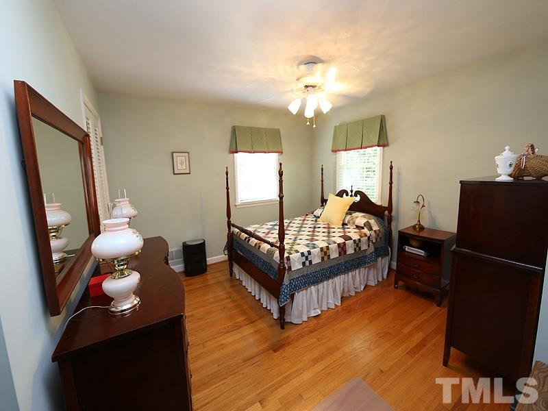 4004 Colby Drive Raleigh, NC 27609 - Photo 10 of 13 Gallery Image 10