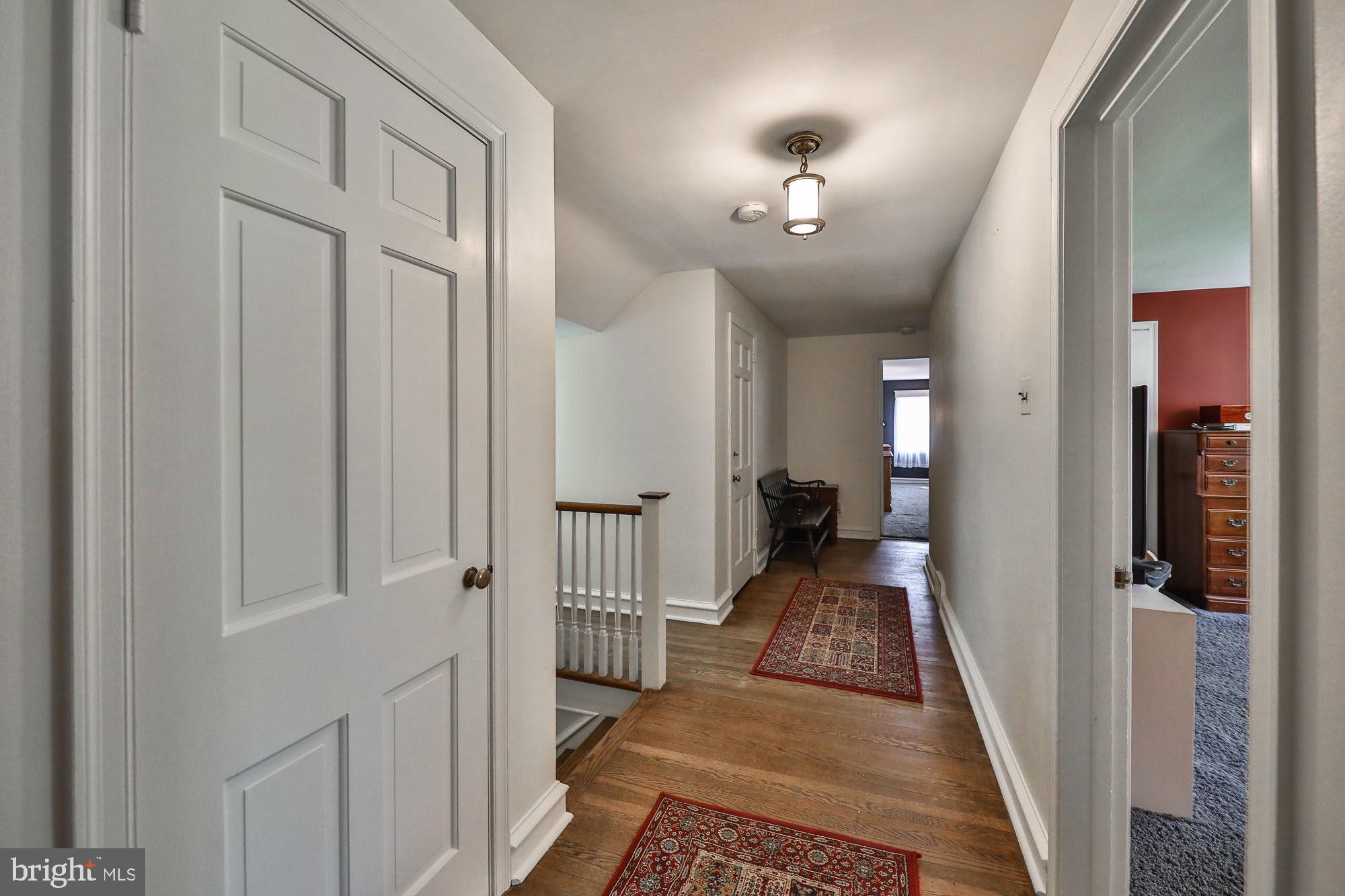 1140 Kingsley Road Rydal, PA 19046 - Photo 19 of 38 2nd Floor Hallway