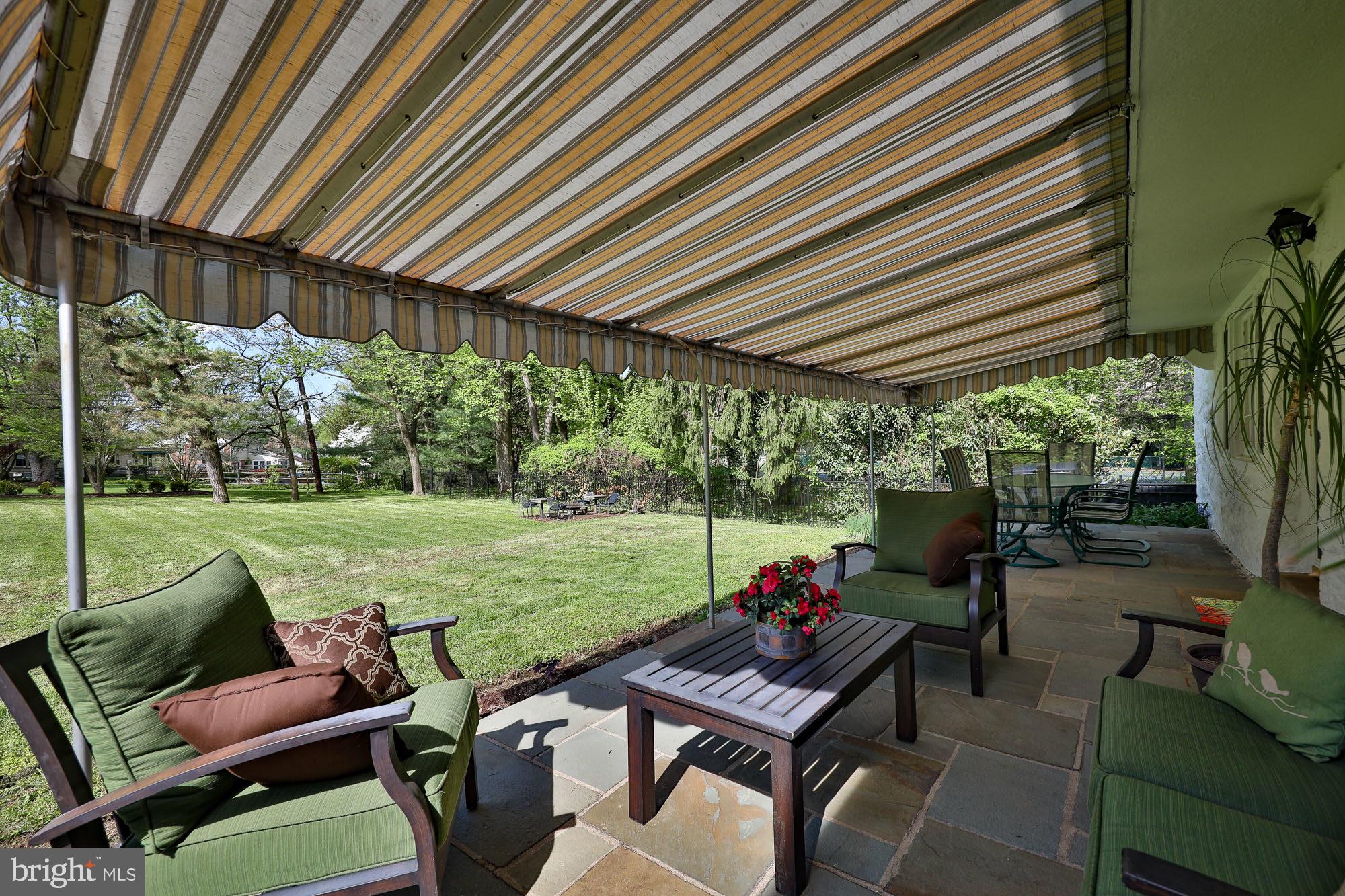 1140 Kingsley Road Rydal, PA 19046 - Photo 30 of 38 Back Patio