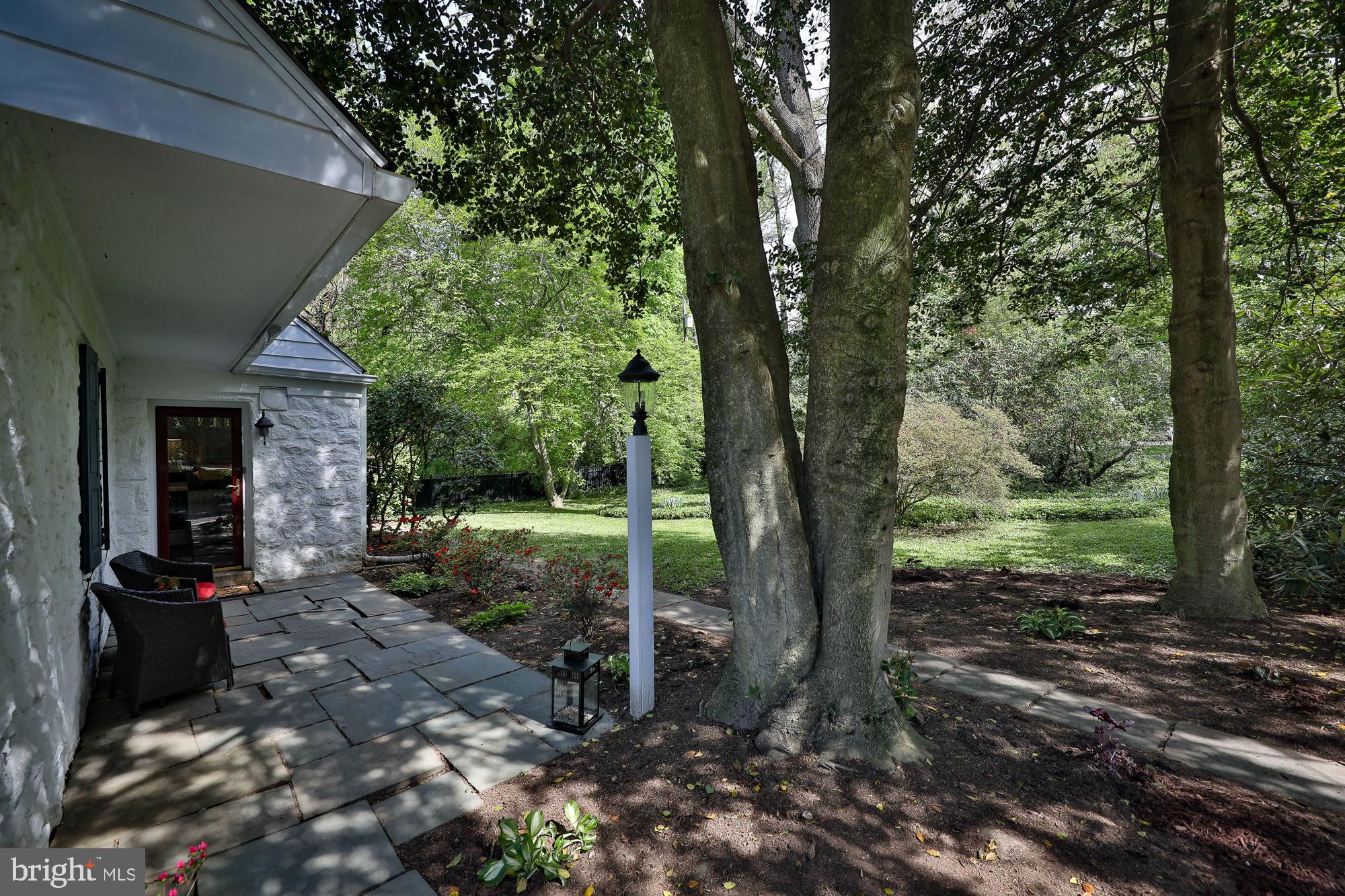 1140 Kingsley Road Rydal, PA 19046 - Photo 35 of 38 Front Patio