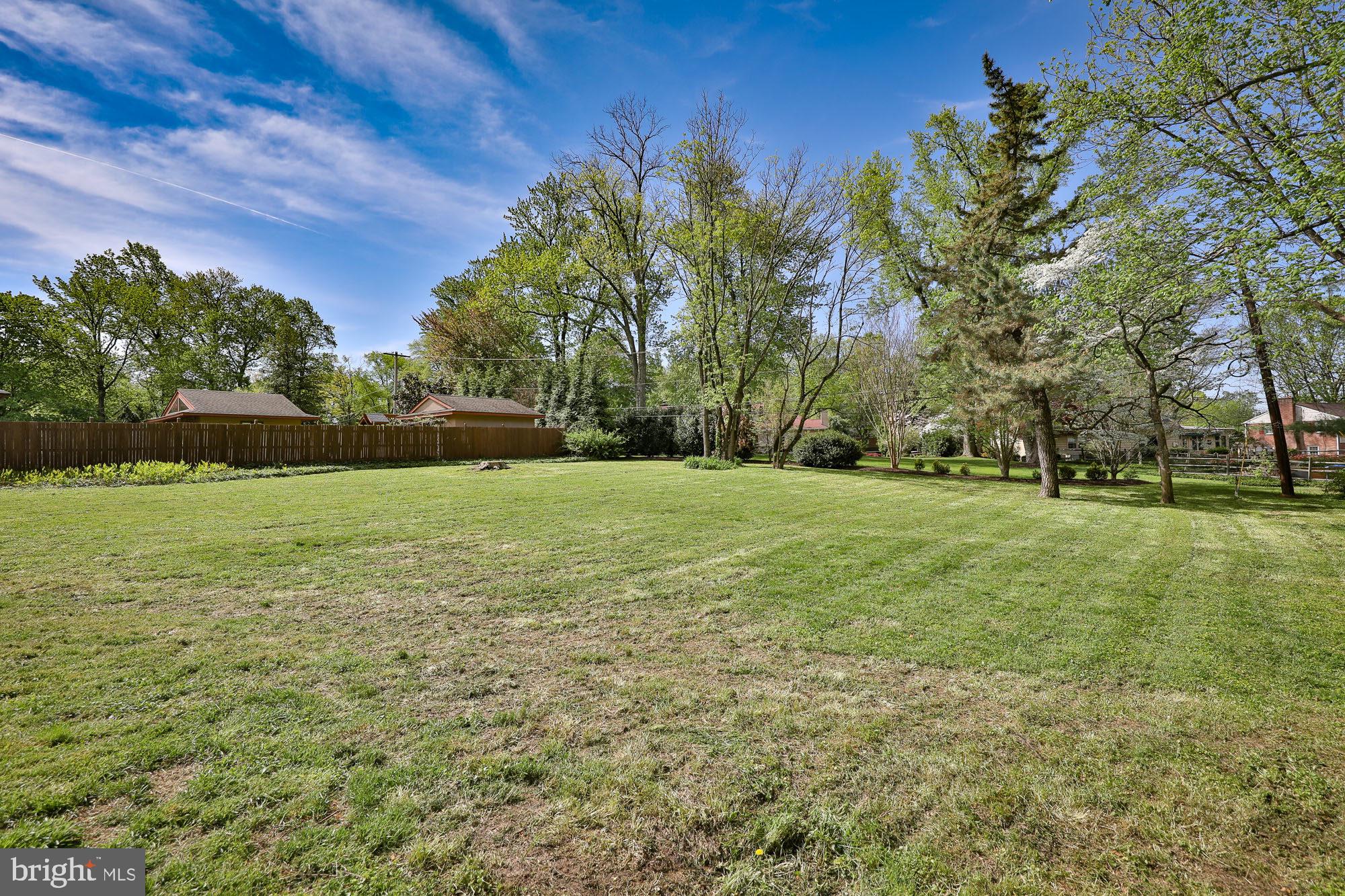1140 Kingsley Road Rydal, PA 19046 - Photo 36 of 38 Backyard