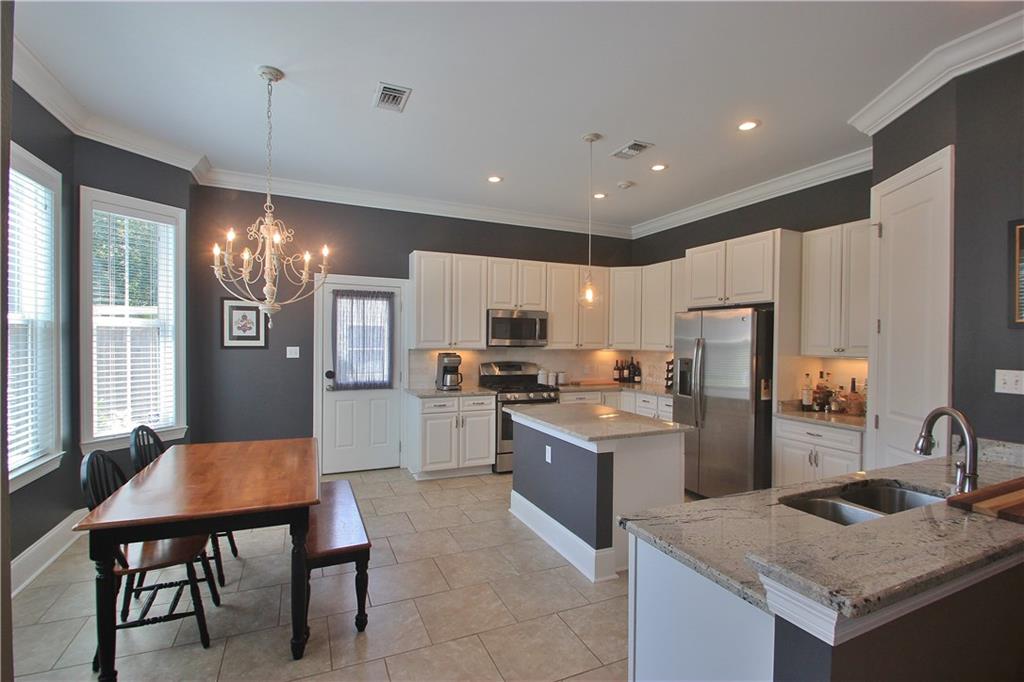 8617 Southdown Lane River Ridge, LA 70123 - Photo 4 of 25 Gallery Image 4