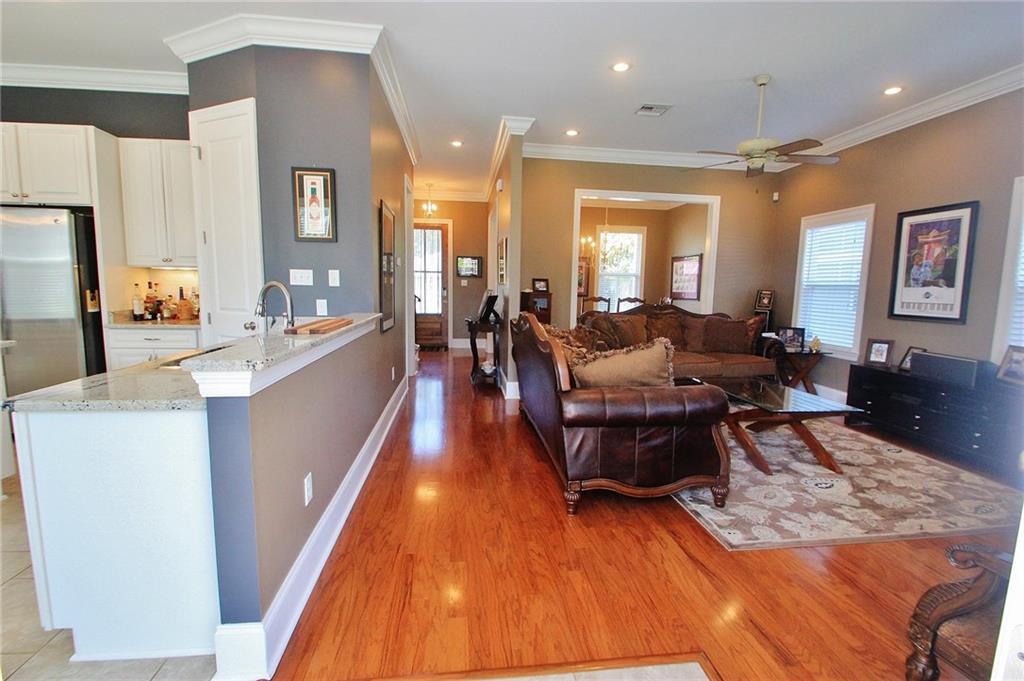 8617 Southdown Lane River Ridge, LA 70123 - Photo 7 of 25 Gallery Image 7