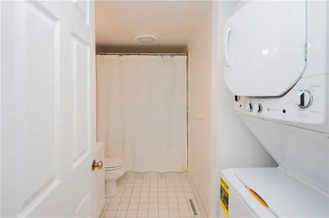 $439,000 | 37 Lawton Brook Lane, Portsmouth, RI 02871