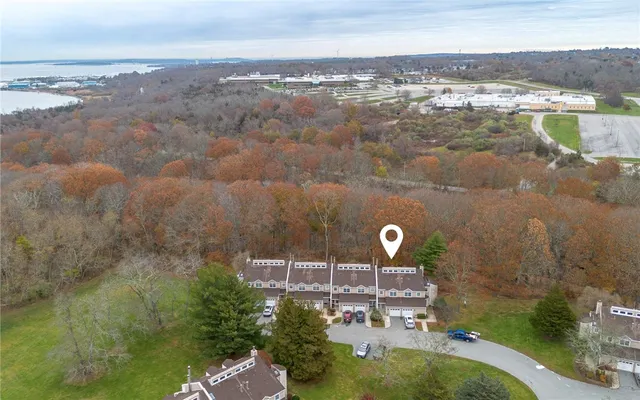 $439,000 | 37 Lawton Brook Lane, Portsmouth, RI 02871