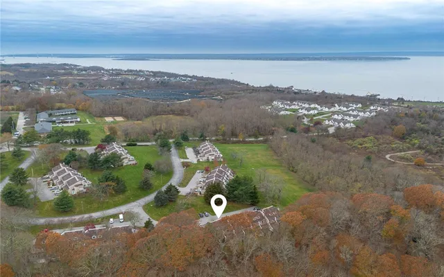 $439,000 | 37 Lawton Brook Lane, Portsmouth, RI 02871
