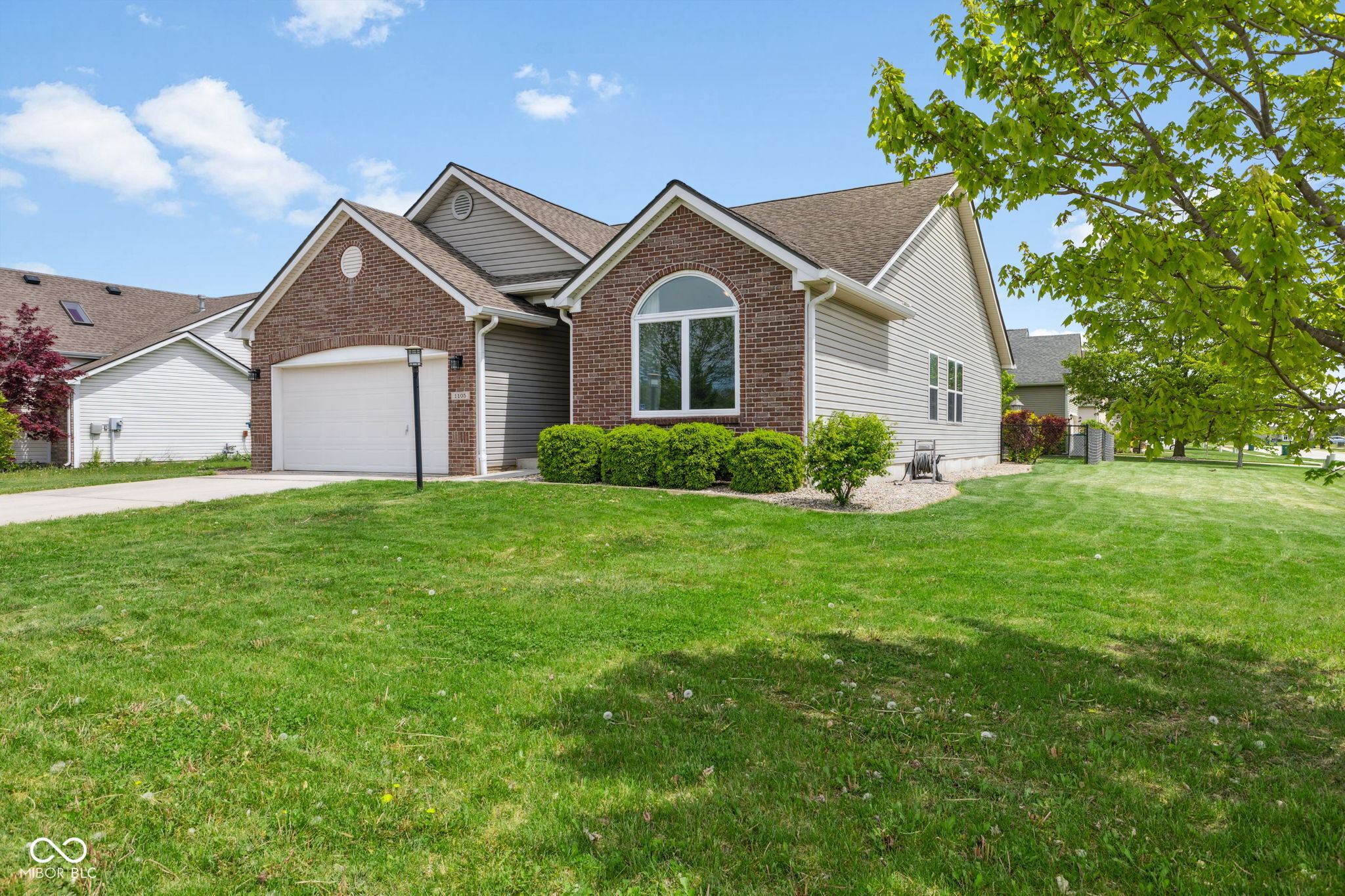 1105 Wild Ridge Boulevard Brownsburg, IN 46112 - Photo 2 of 36 Gallery Image 2