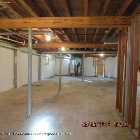 35 Holmes Mill Road Cream Ridge, NJ 08514 - Photo 7 of 7 a view of empty room