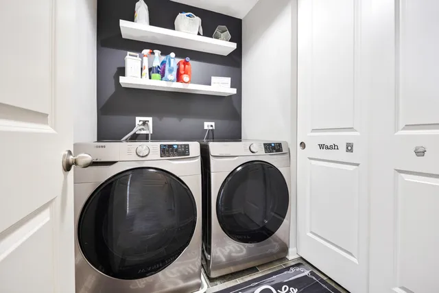 $429,900 | 1595 Bayberry Lane, Pingree Grove, IL 60140