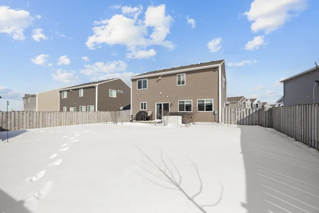 $429,900 | 1595 Bayberry Lane, Pingree Grove, IL 60140