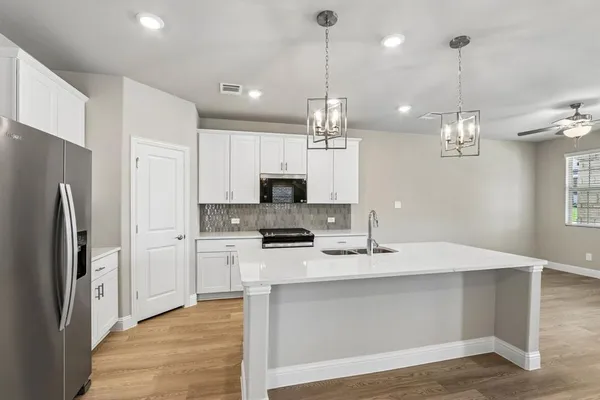 $363,000 | 2717 Kobuk Drive, Corinth, TX 76210