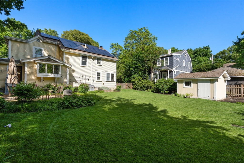 8 Avon Road Wellesley, MA 02482 - Photo 25 of 28