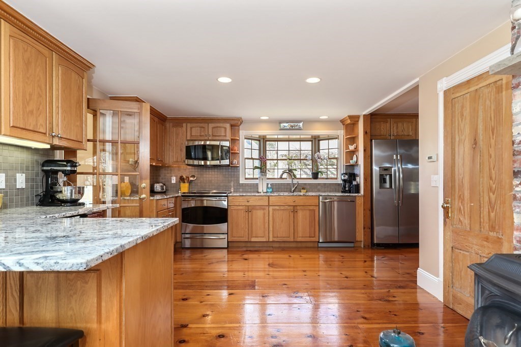 215 Long Pond Road Plymouth, MA 02360 - Photo 5 of 42 Gallery Image 5