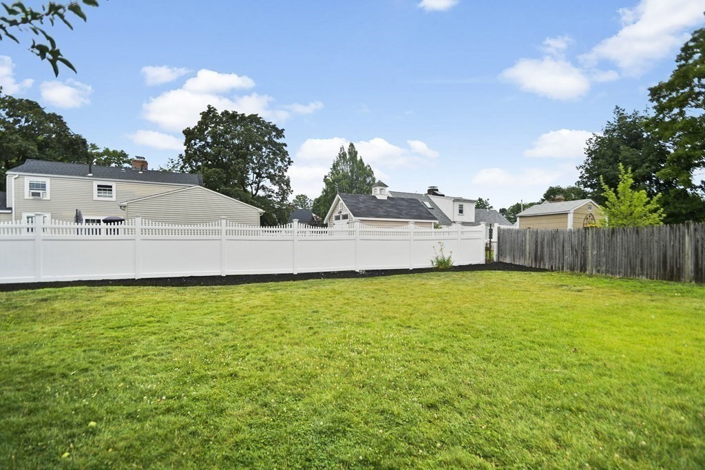 10 Cleveland Road Waltham, MA 02453 - Photo 28 of 31 Gallery Image 28