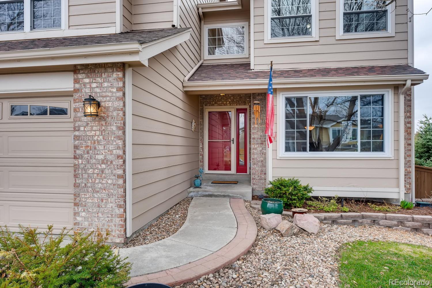 8963 Edgewood Street Highlands Ranch, CO 80130 - Photo 3 of 28 Gallery Image 3