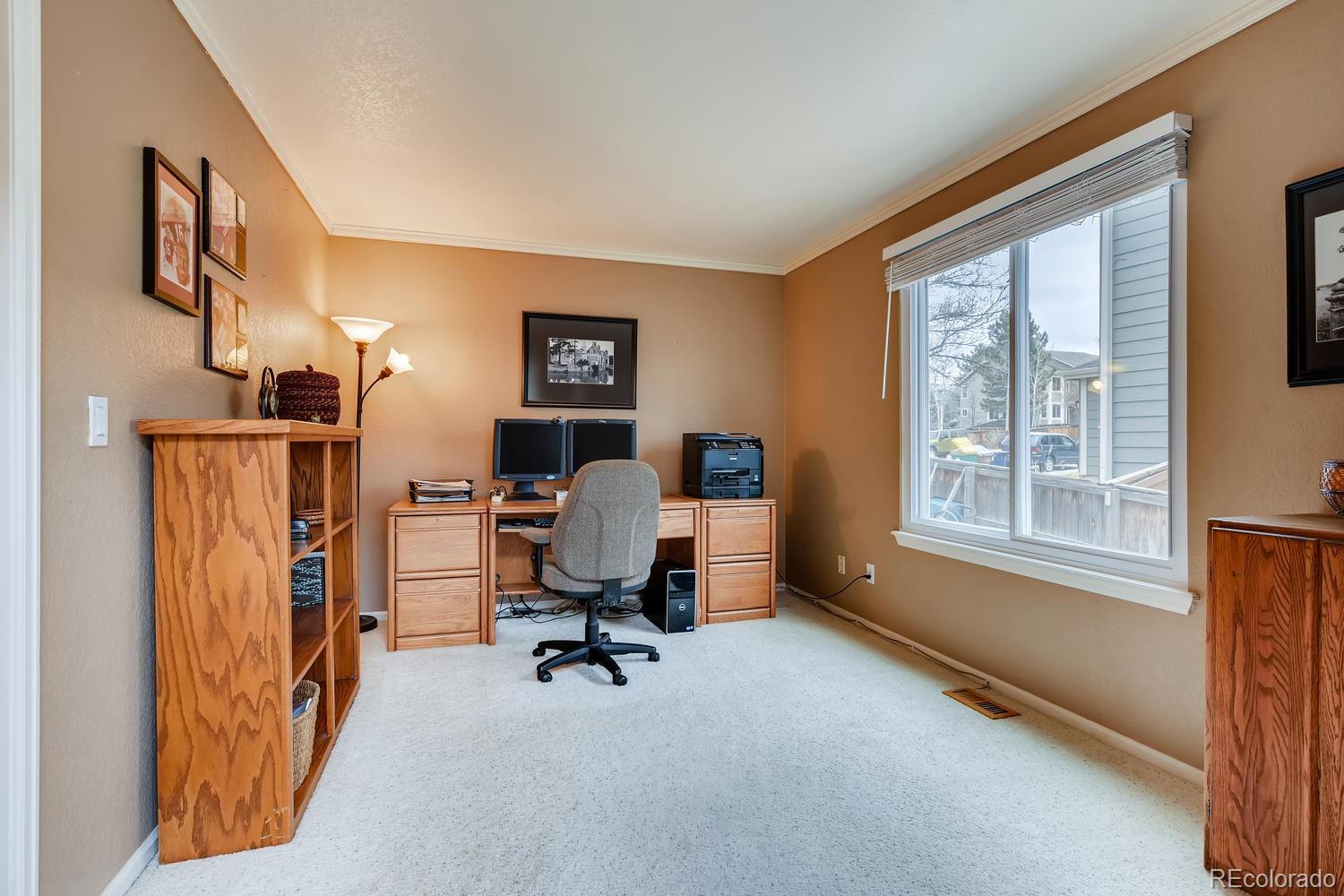 8963 Edgewood Street Highlands Ranch, CO 80130 - Photo 7 of 28 Gallery Image 7