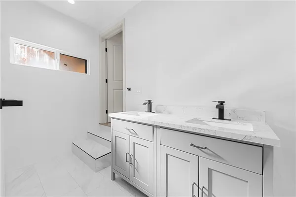 $3,300 | 13249 Kagel Canyon Street, Pacoima, CA 91331