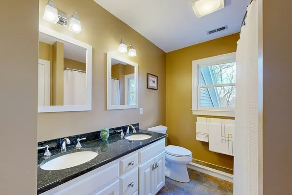 $1,798,000 | 215 Causeway Street, Medfield, MA 02052
