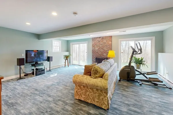 $1,798,000 | 215 Causeway Street, Medfield, MA 02052