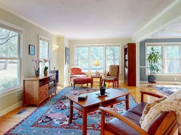 $1,798,000 | 215 Causeway Street, Medfield, MA 02052