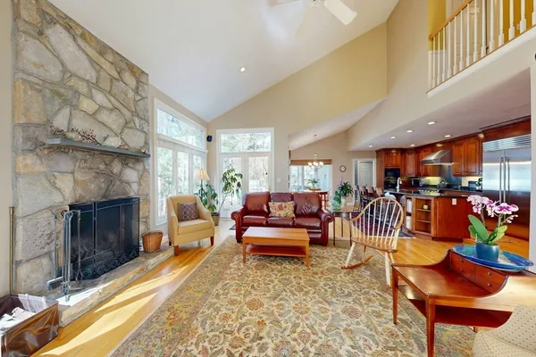$1,798,000 | 215 Causeway Street, Medfield, MA 02052
