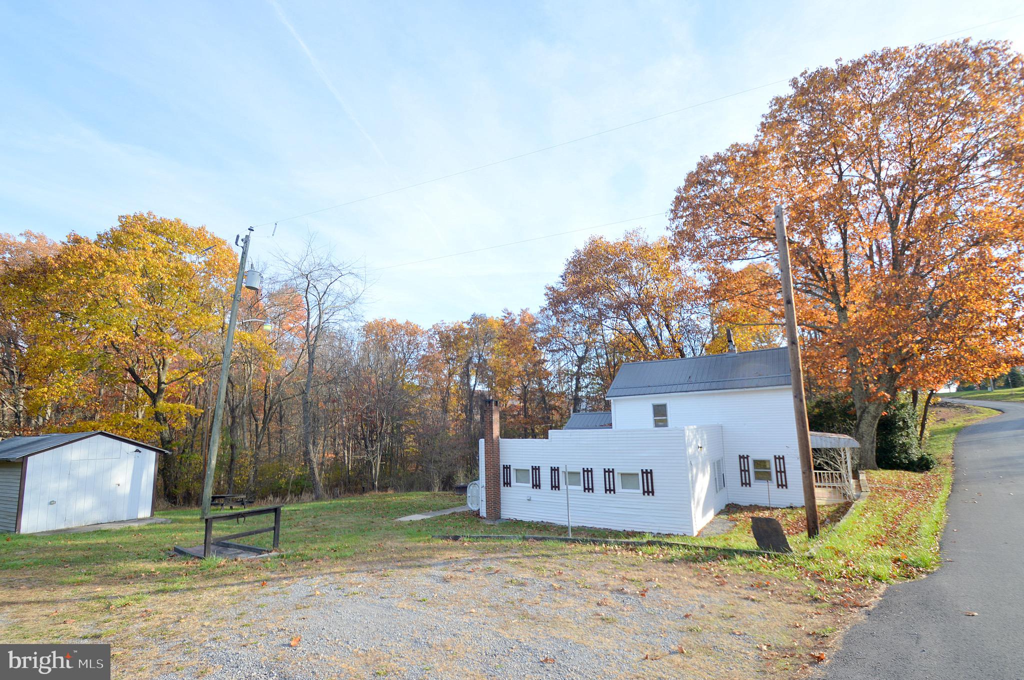 3751 Highland Ridge Road Berkeley Springs, WV 25411 - Photo 15 of 39