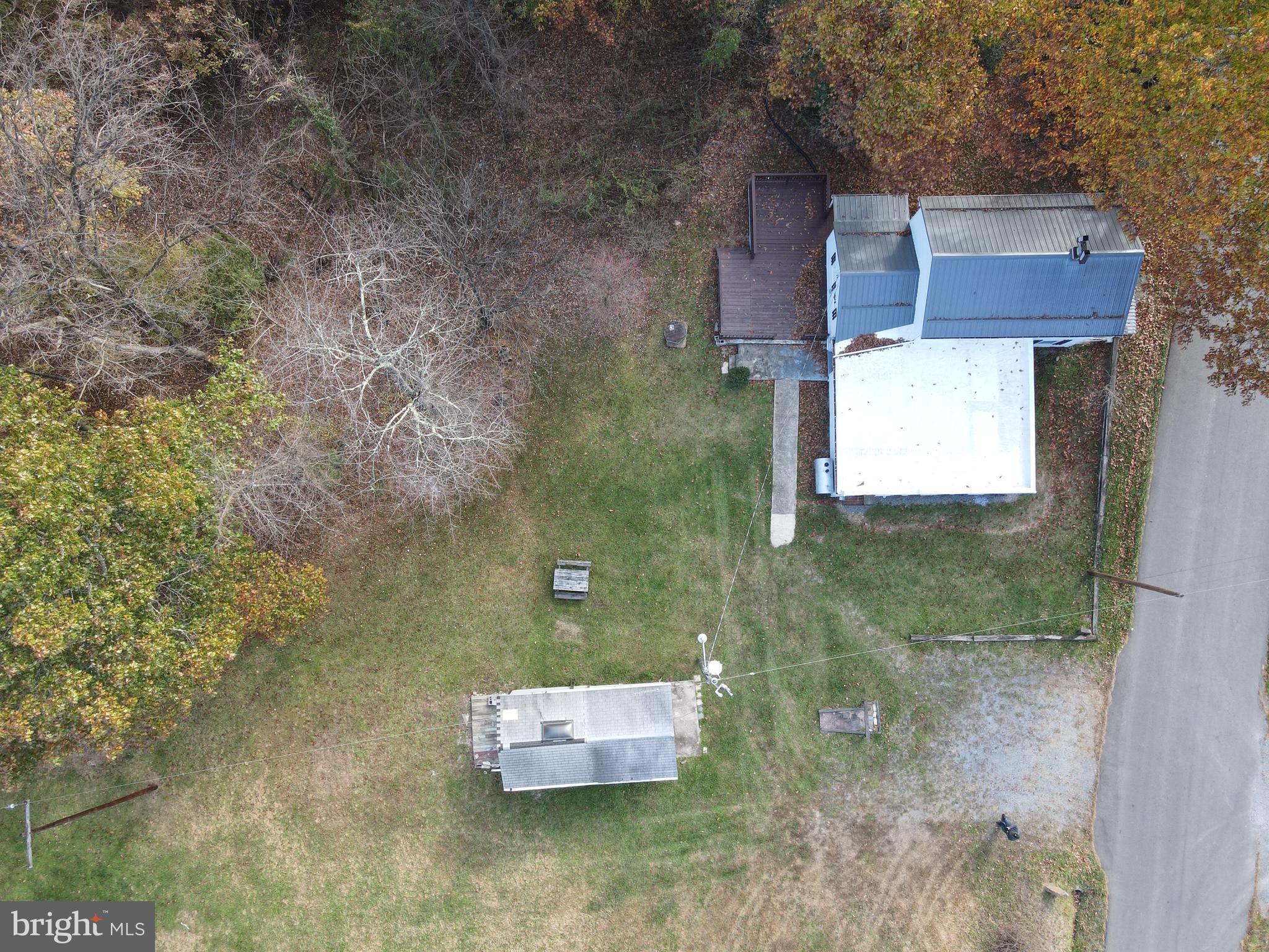 3751 Highland Ridge Road Berkeley Springs, WV 25411 - Photo 8 of 39