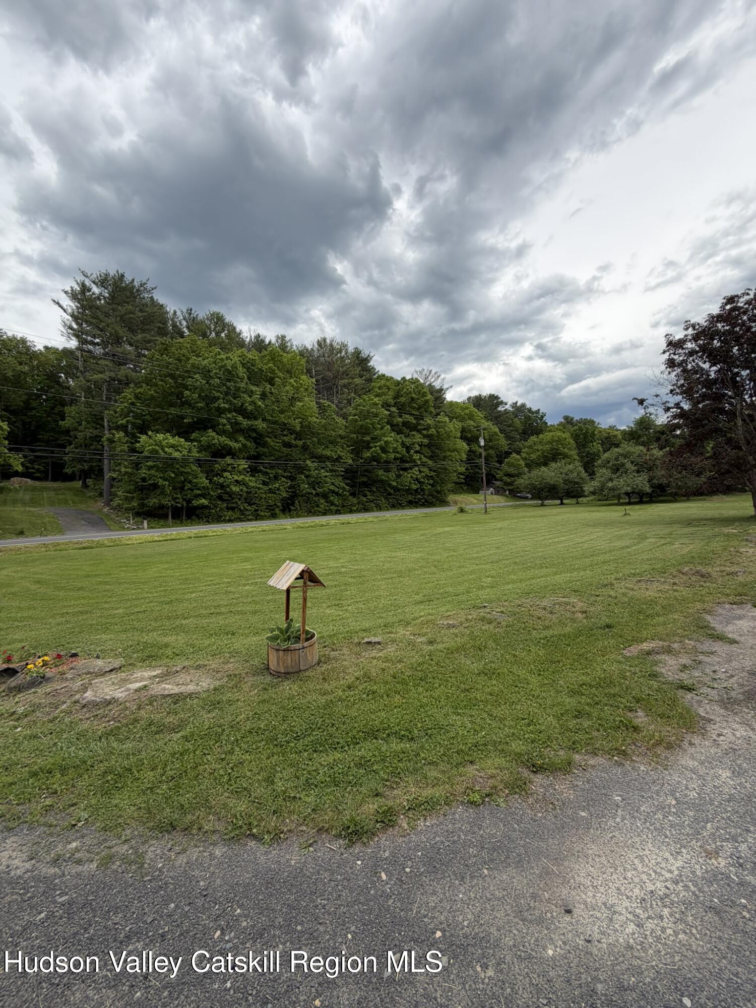 427 Green Lake Road Catskill, NY 12414 - Photo 3 of 10 IMG_0971
