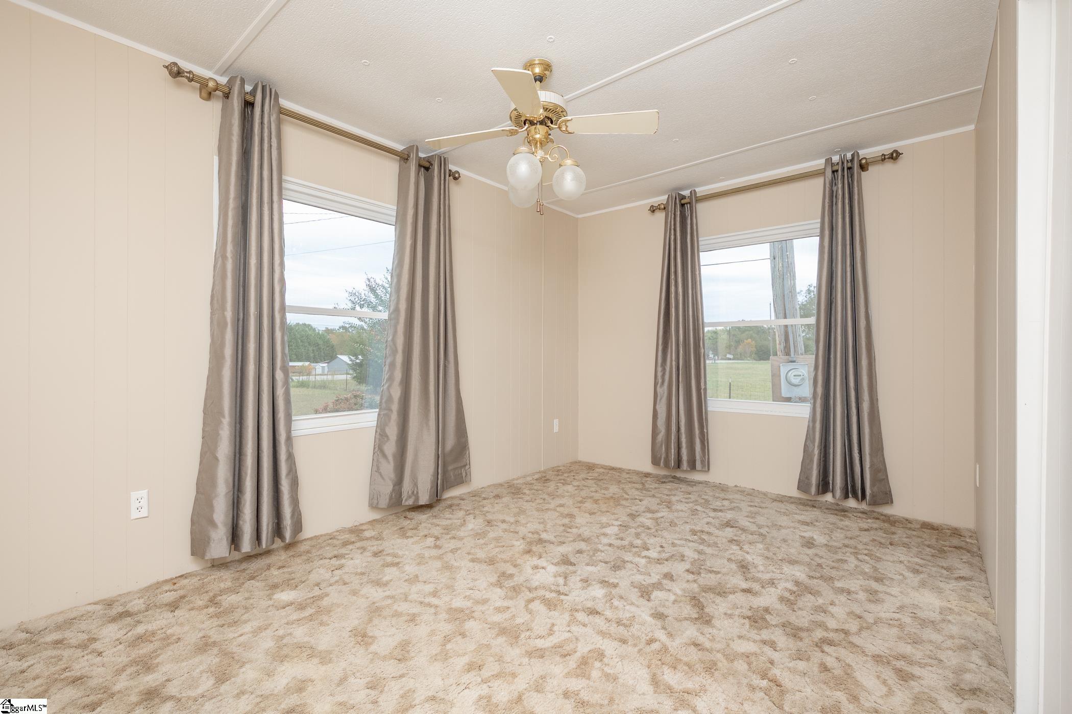 312 Willingham Road Williamston, SC 29697 - Photo 15 of 33