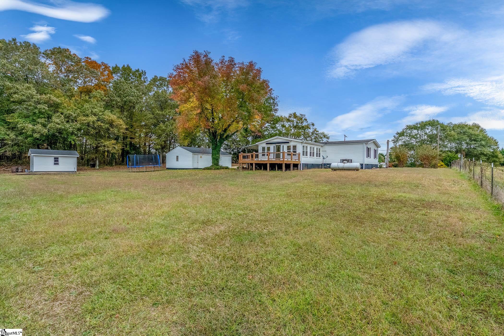 312 Willingham Road Williamston, SC 29697 - Photo 8 of 33