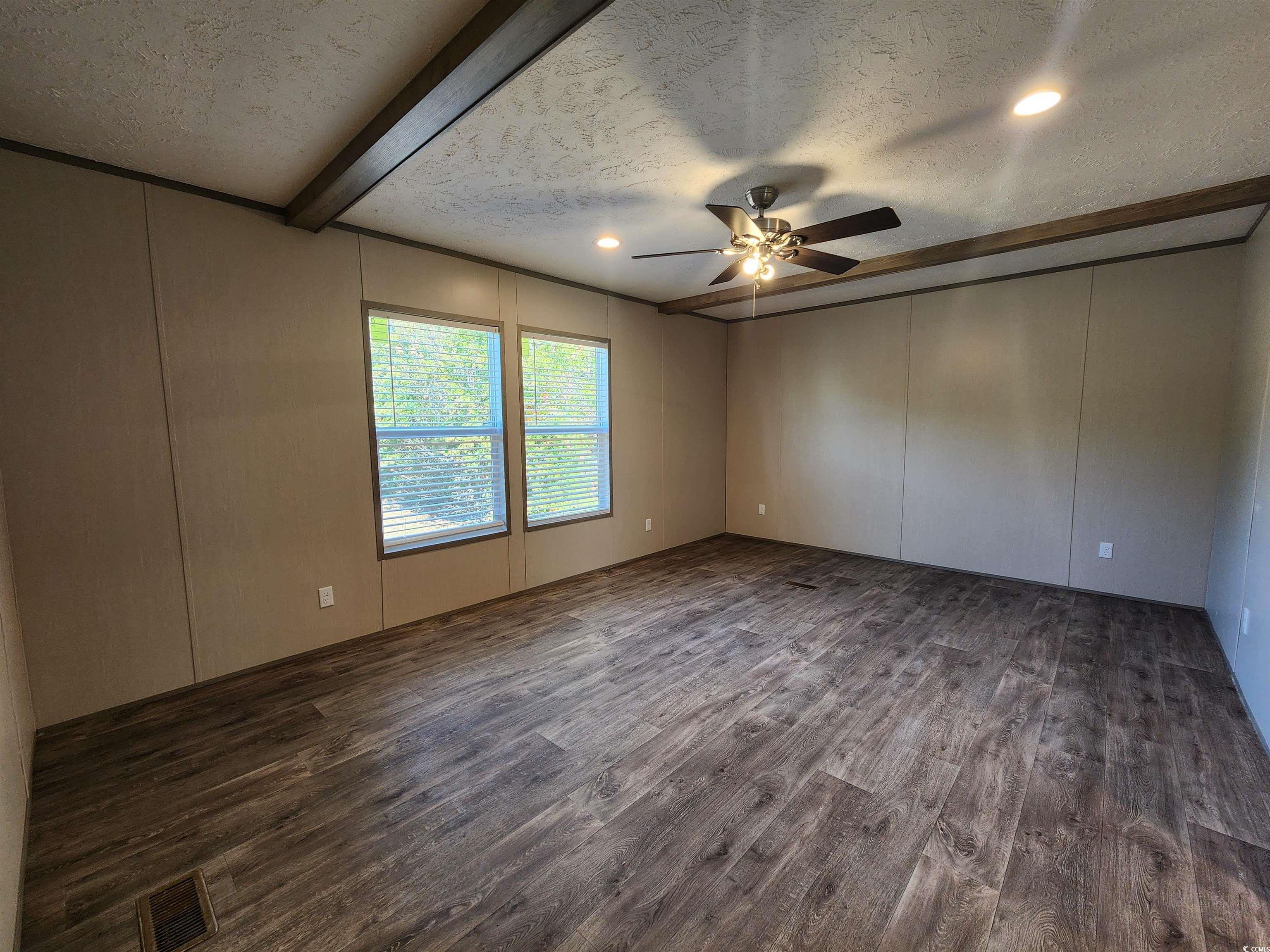 2010 Warren's Loop Marion, SC 29571 - Photo 12 of 18