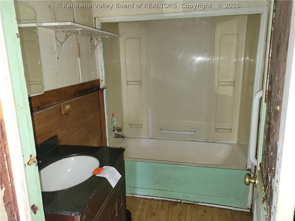 714 Daverton Road Charleston, WV 25303 - Photo 5 of 9 Gallery Image 5