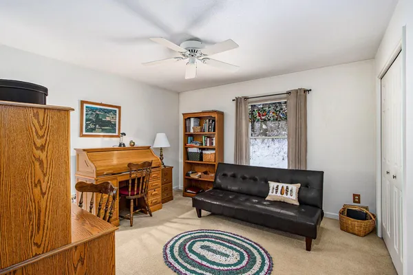 $549,900 | 9131 North 42nd Street, Hickory Corners, MI 49060