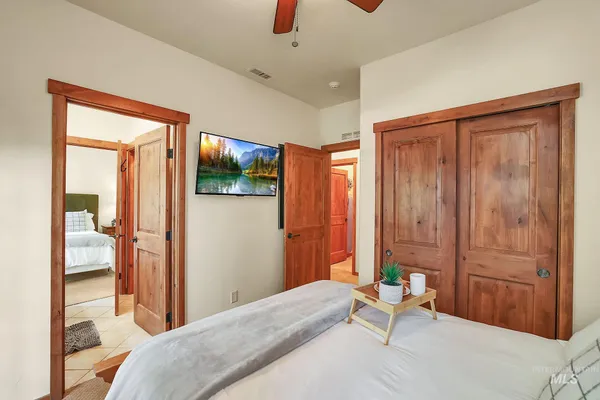 $1,350,000 | 76 Clearwater Court, Donnelly, ID 83615