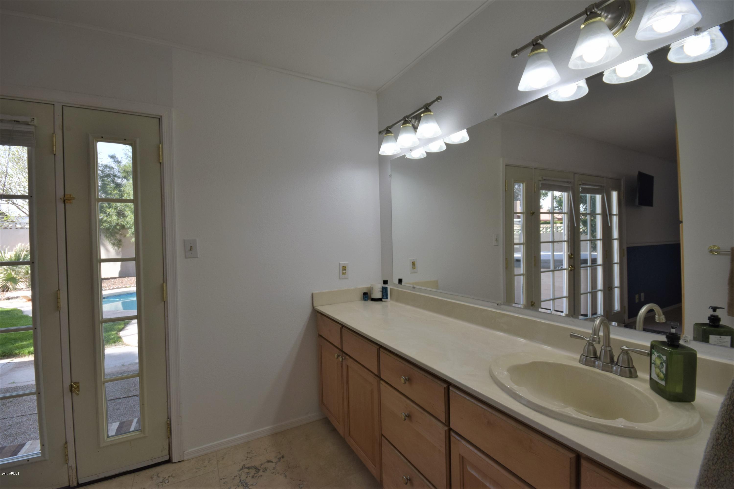 11802 South Ki Road Phoenix, AZ 85044 - Photo 13 of 23 DSC_0333
