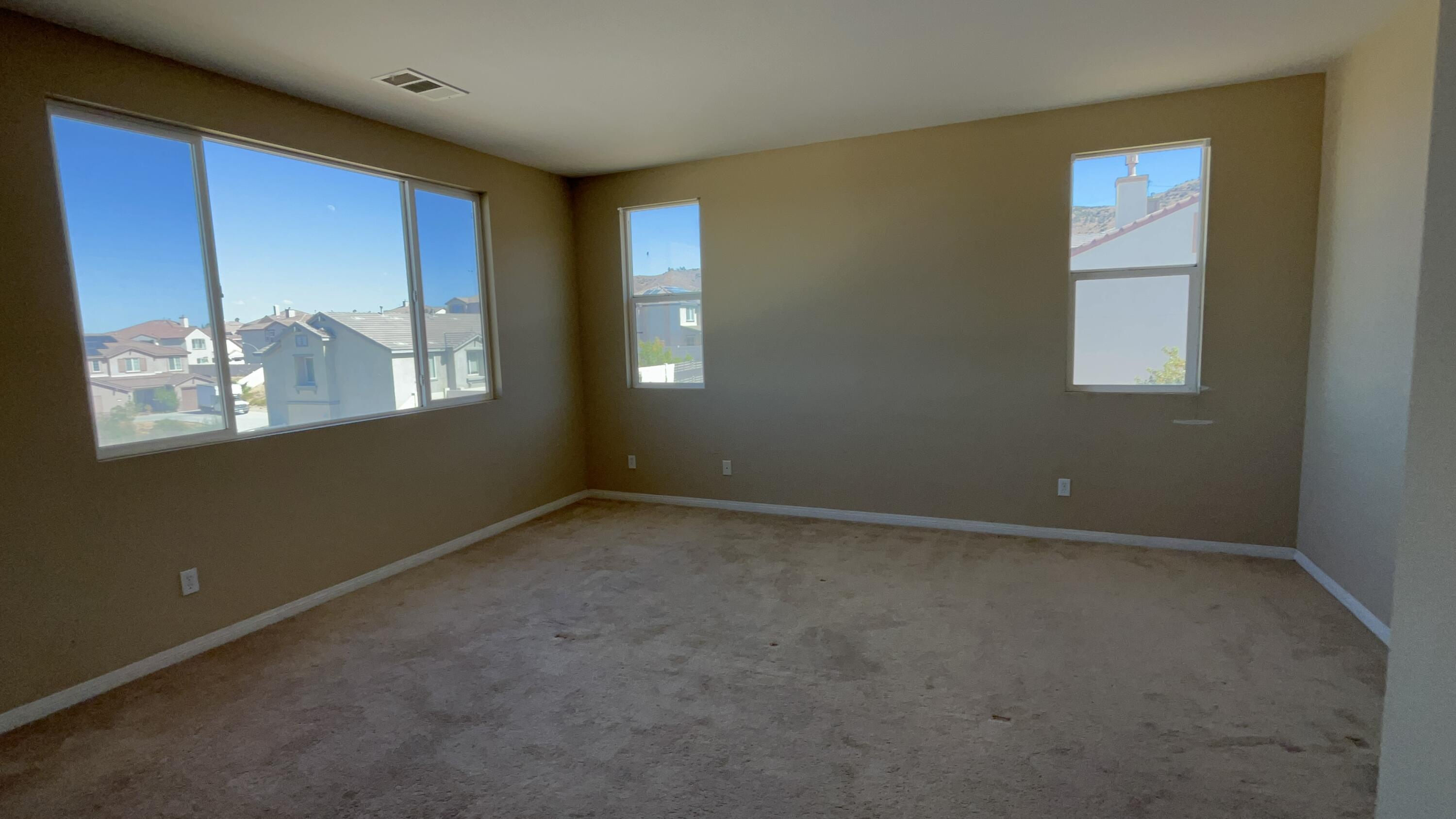 41648 Retsina Street Palmdale, CA 93551 - Photo 35 of 40 IMG_1324