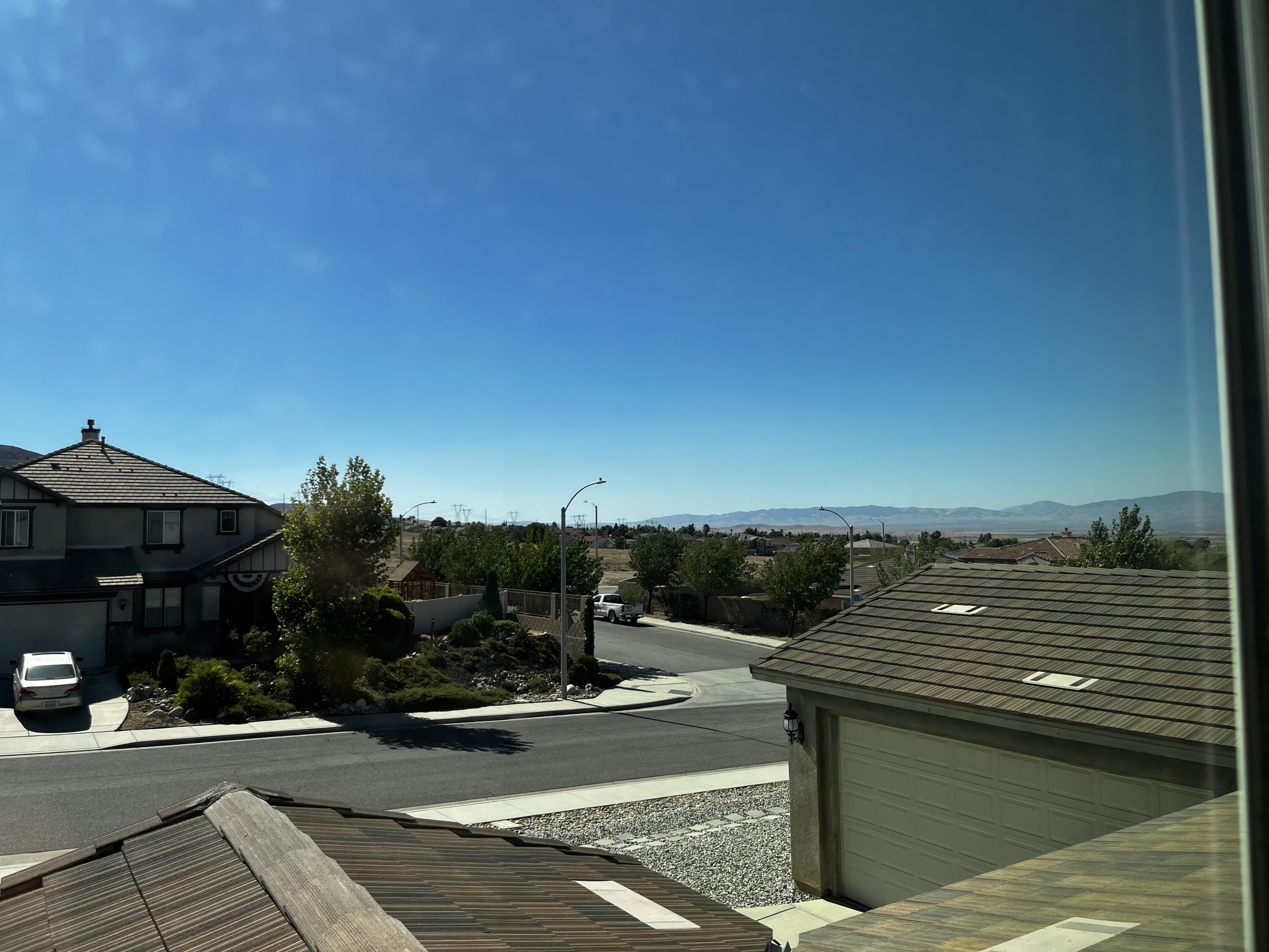 41648 Retsina Street Palmdale, CA 93551 - Photo 36 of 40 IMG_1364